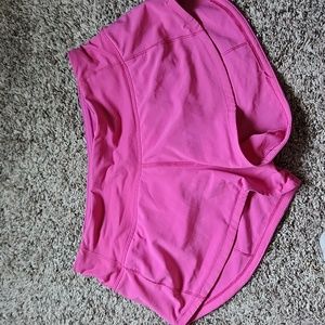 Sonic Pink lululemon hotty hots